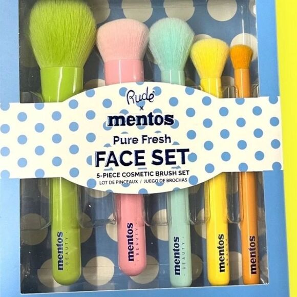 RUDE Cosmetics X Mentos Makeup Brush Set - Picture 2 of 6